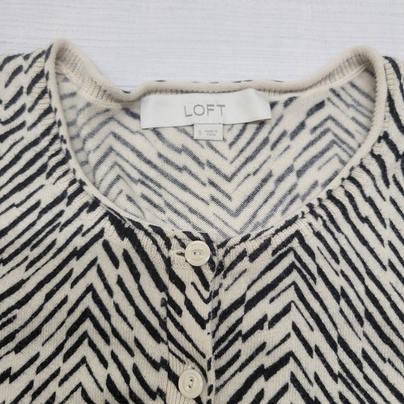 LOFT Ivory And Black Geometric Stripe Button Front Cardigan Size Small - Picture 4 of 8